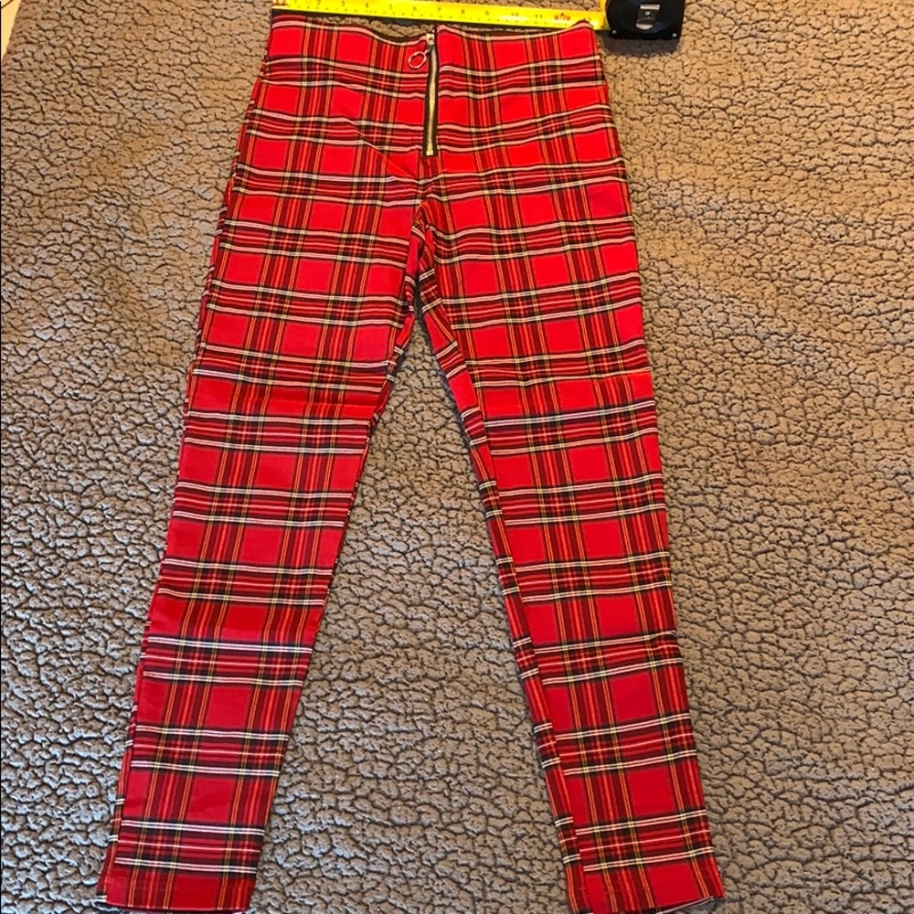 Checkered fitted pants